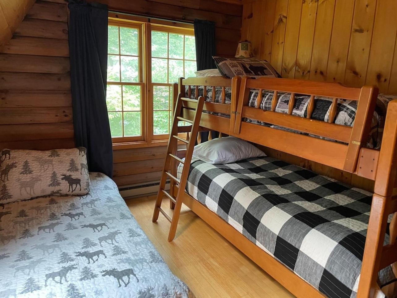 Hébergement de vacances Cozy Log - Dog Friendly Halifax